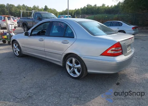 2004 Mercedes-Benz C 230 Kompressor Sport/Sport from USA, damaged, VIN WDBRF40J34A641986